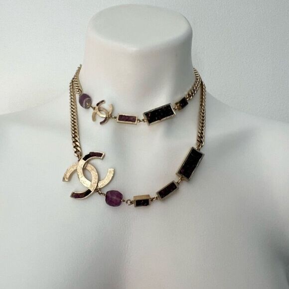 Chanel Y2K Gold Metal and Amethyst Curb Link Necklace Authentic - Picture 9 of 16